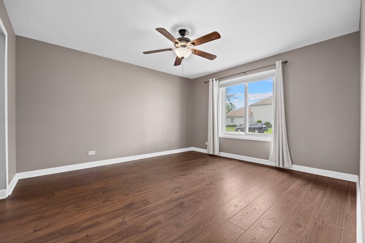 7050 Newport Dr Unit 101