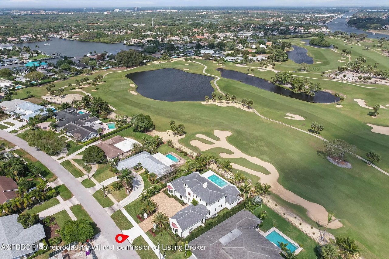 541 Greenway Dr, North Palm Beach, FL 33408