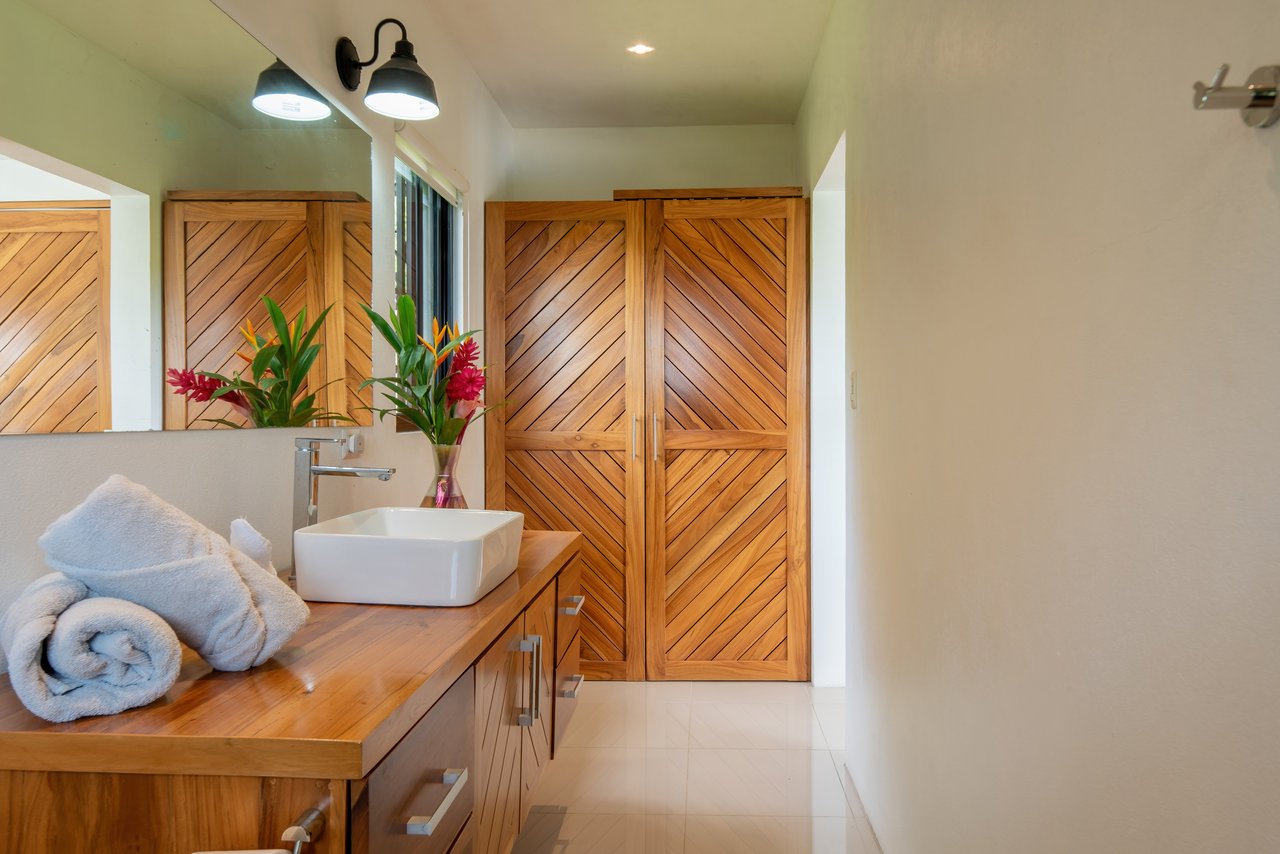 6.45 ACRES – 3 Bedroom Luxury Ocean View Home Surrounded By Vibrant Rainforest And Wildlife!!!