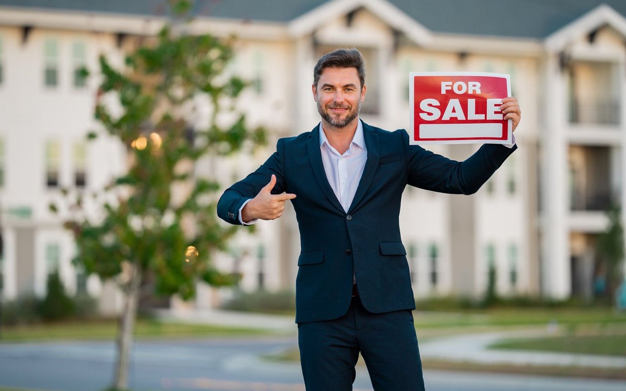 The Real Estate Commission: A Detailed Explanation