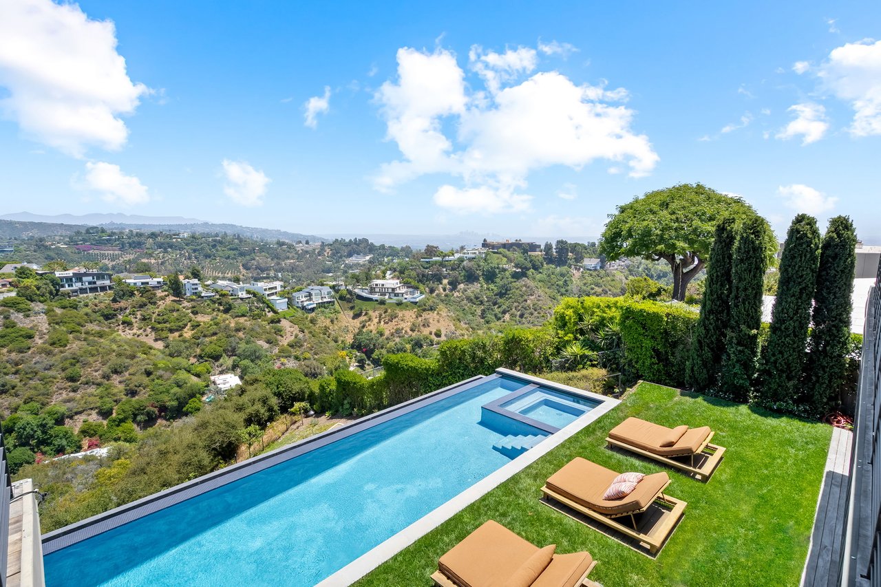 1030 Somera Road, Bel Air