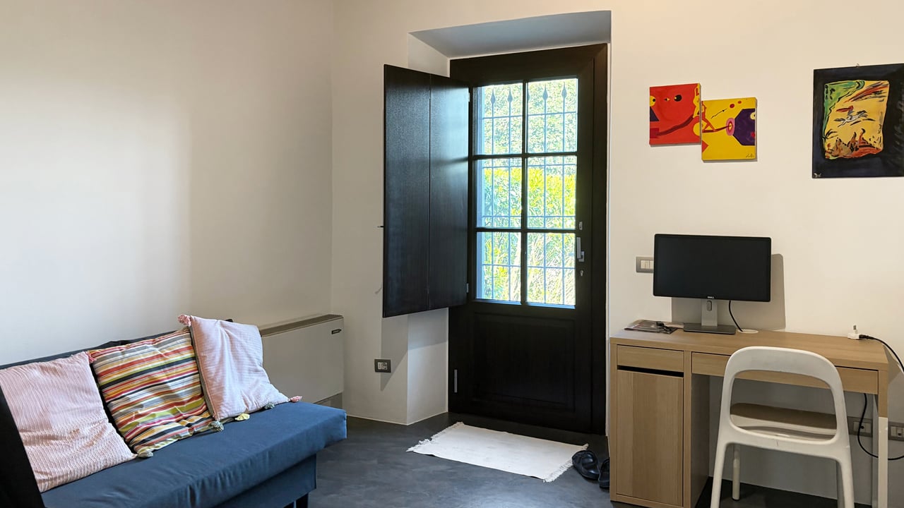 Modern apartment in residential complex near Cortona