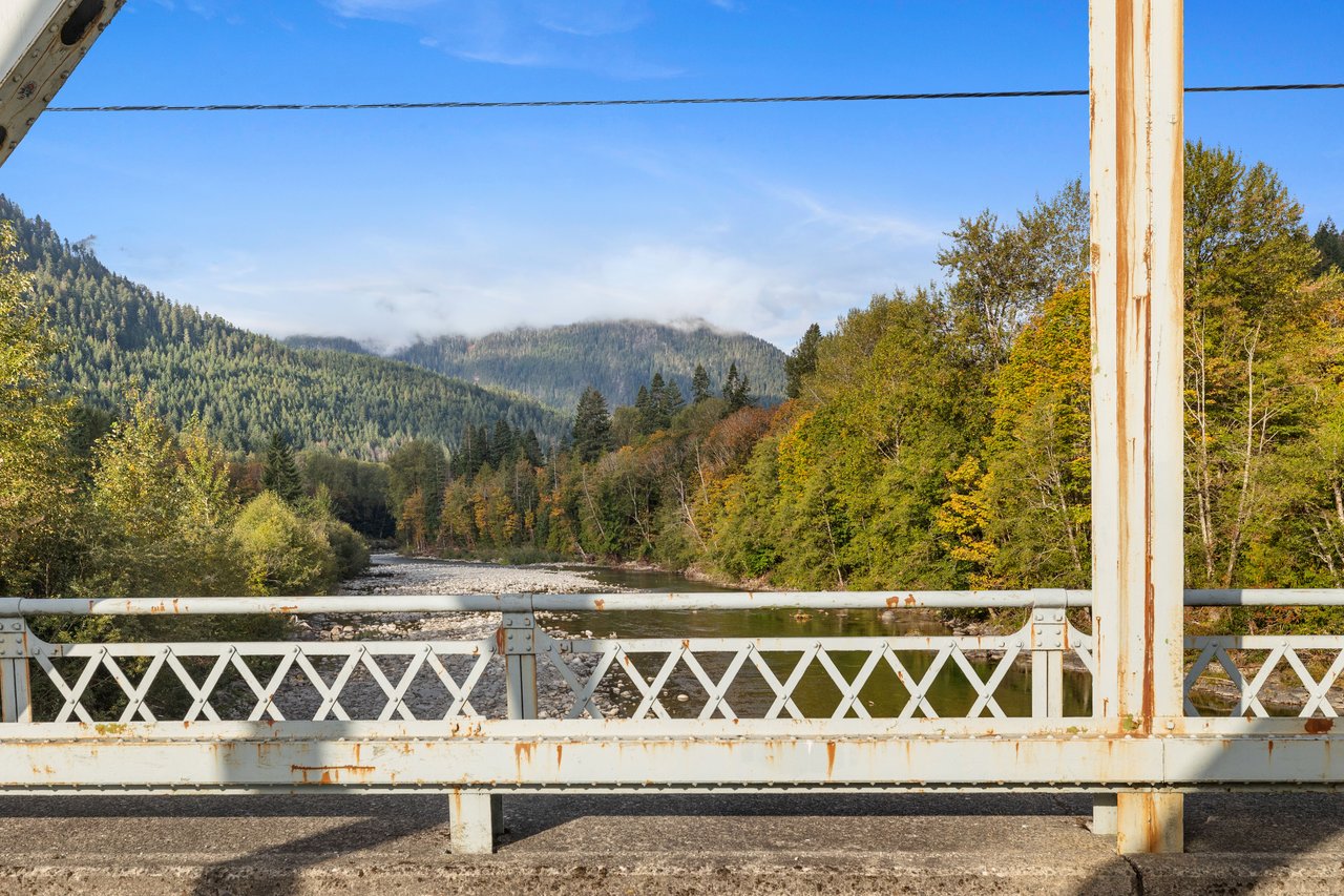 71636 NE. Old Cascade Hwy., Skykomish, WA 98288