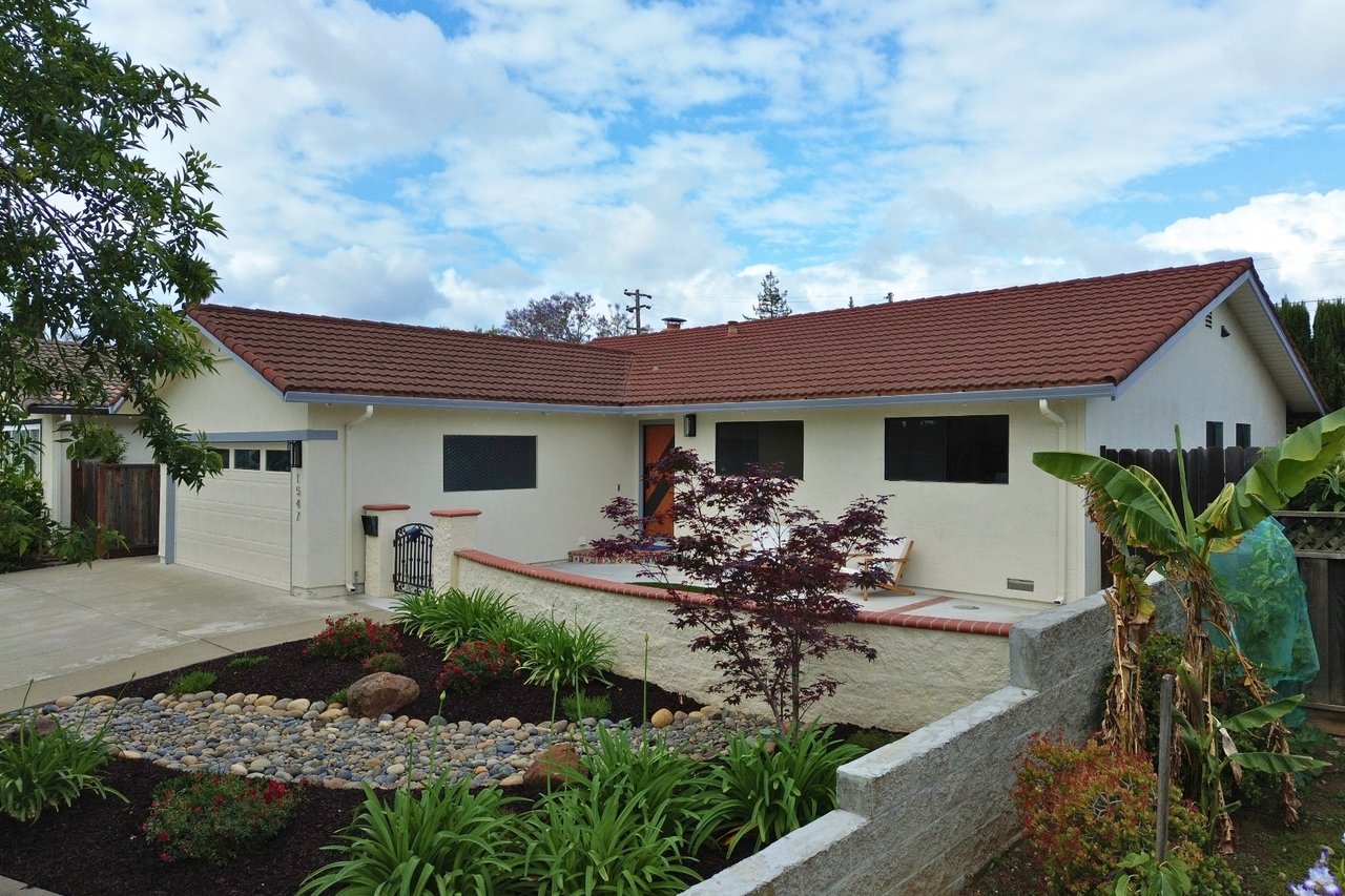 1547 Grackle Way