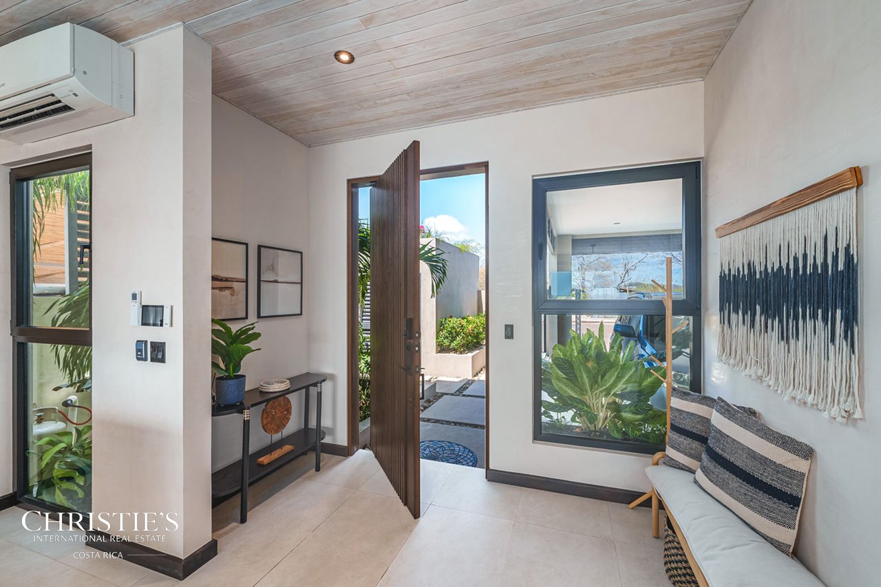 Modern Luxury Villa with Panoramic Ocean Views in Tamarindo - Villa Brisas del Mar