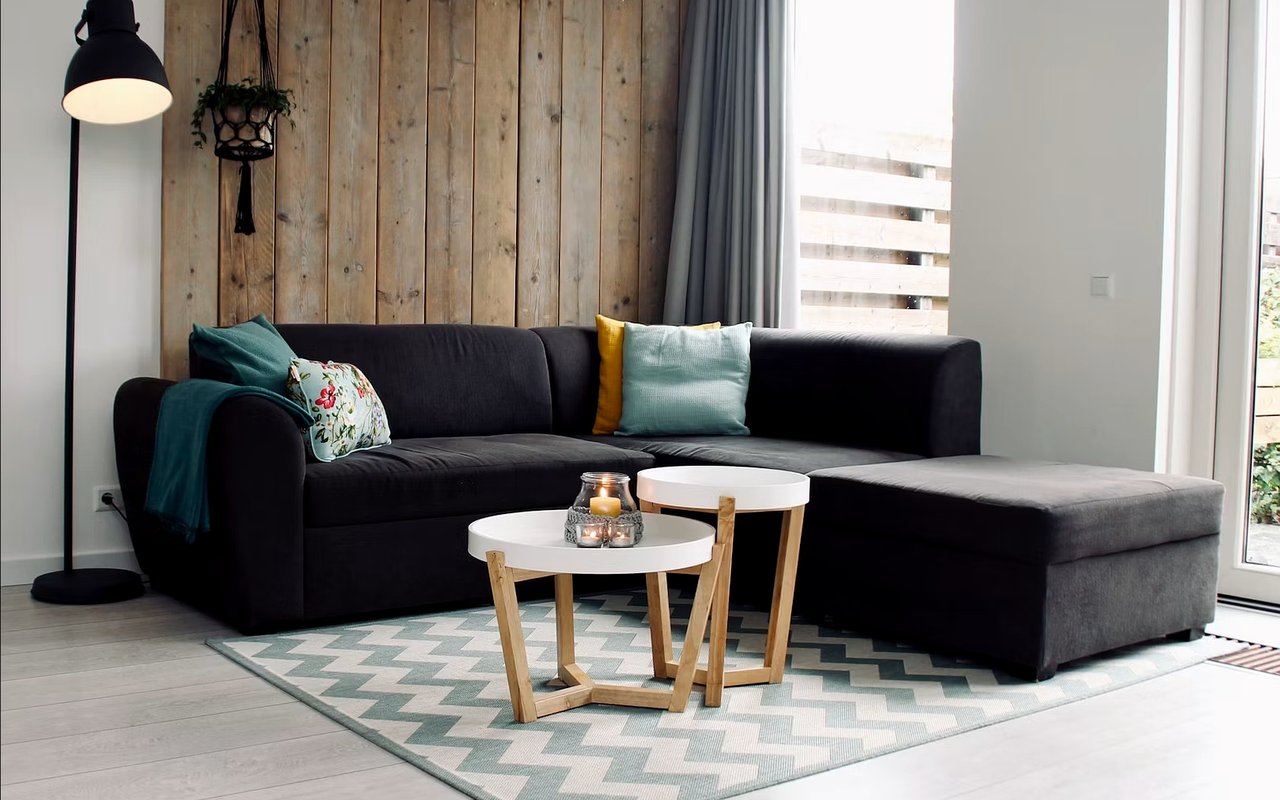 Setting a Competitive Price for Your Bearspaw Property
