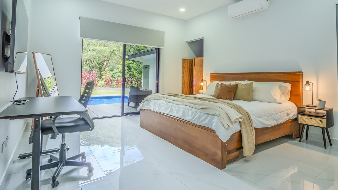 Modern 3-Bed Jungle Home with River and Pool in Cinco Ventanas Ojochal