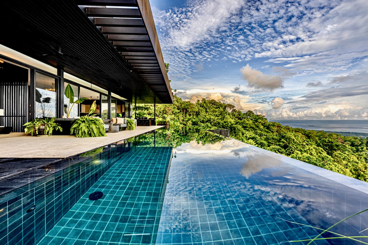 Designer House - Uvita
