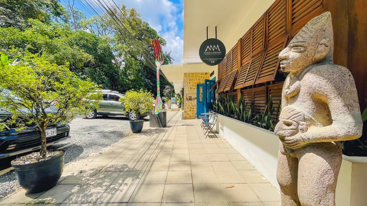 Restaurant for Sale in Ojochal, Costa Rica | Citrus Culinary Legacy & Business Opportunity