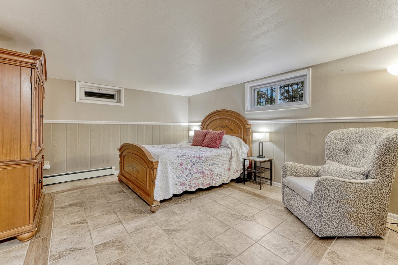 5335 Sapphire Drive