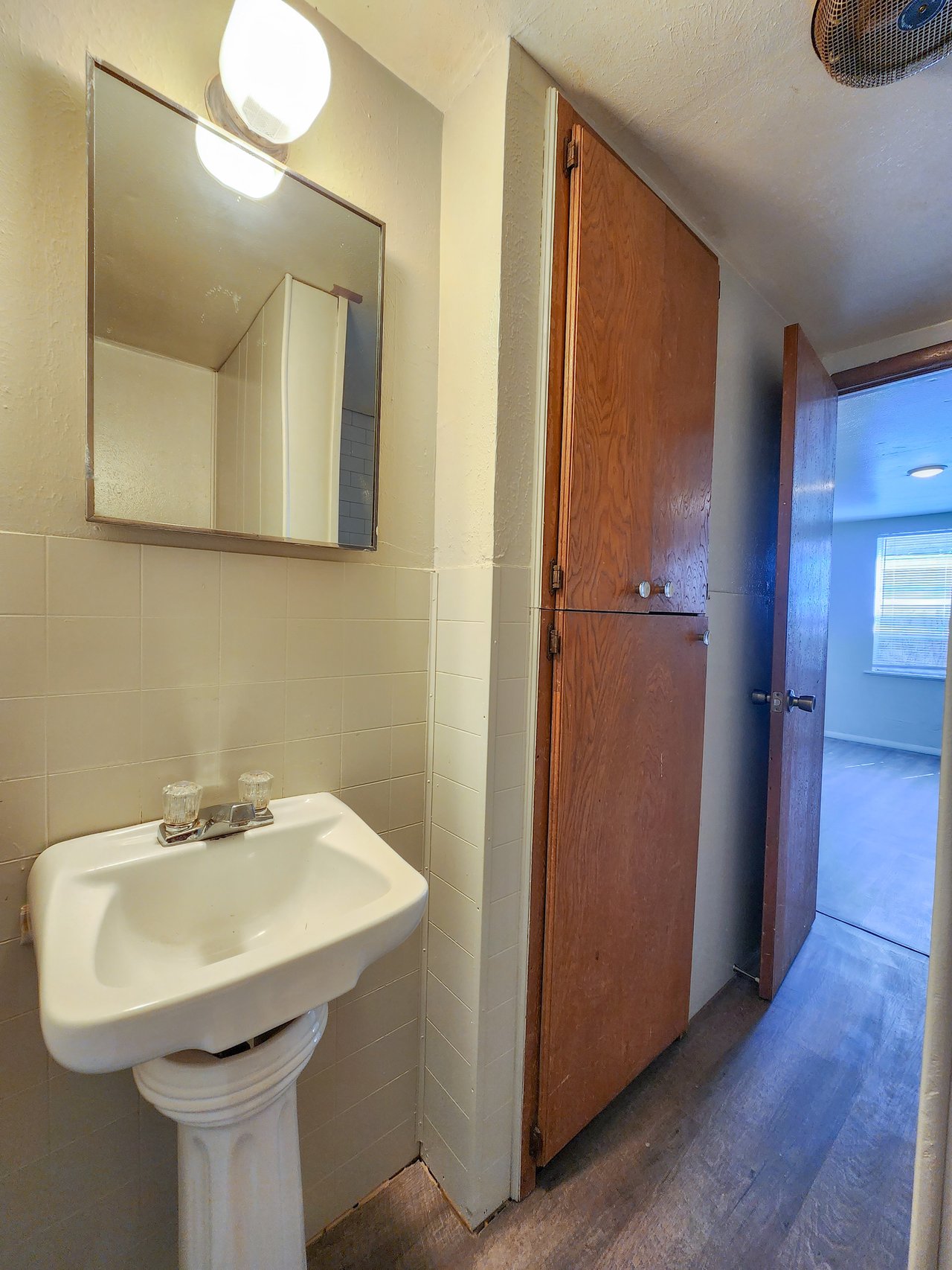 616 N Beard Unit C