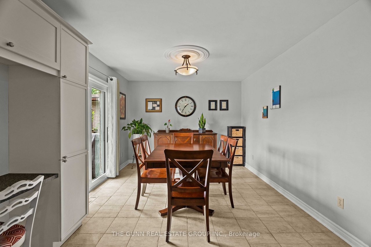 5 Locke Hts