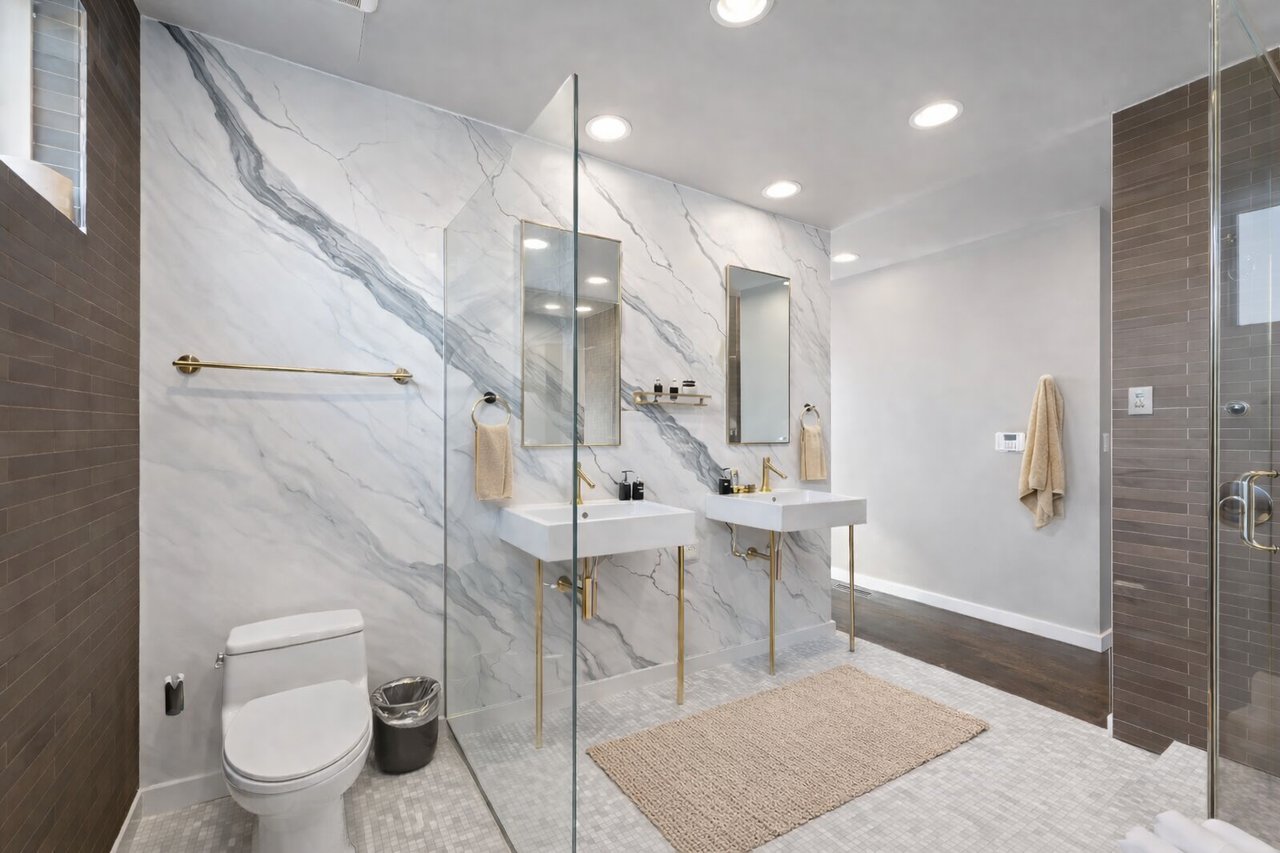 Coming Soon | 2223 W. Race Ave