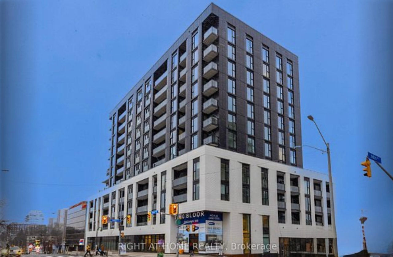 1660 Bloor Street W 514