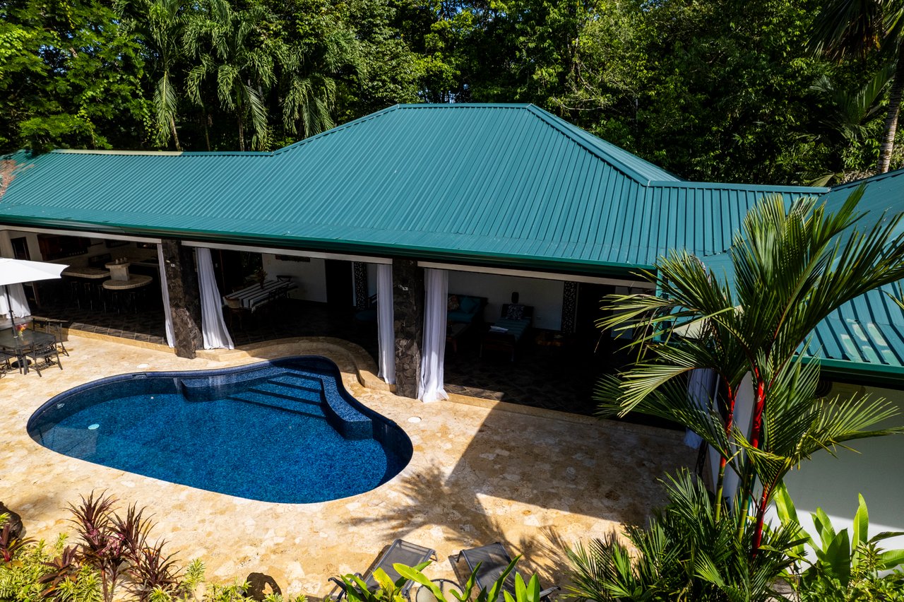 3 Bedroom Bali Style Home in Uvita