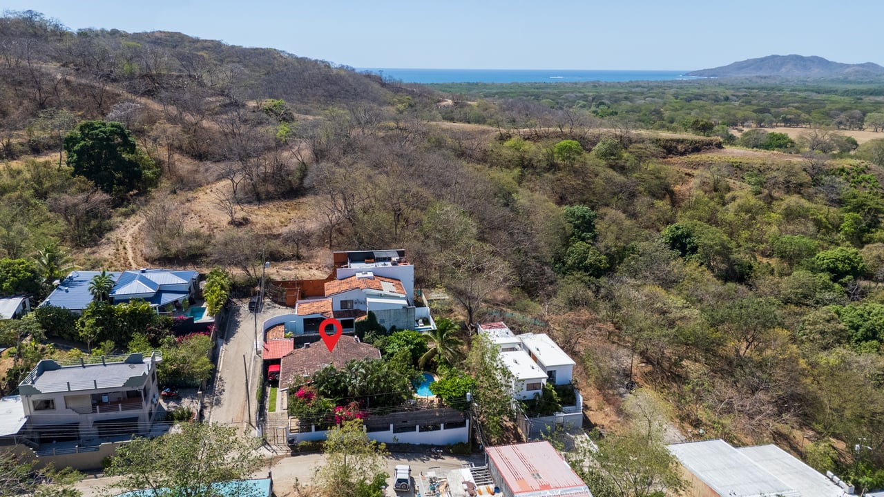 Villa Stipanov | Modern Tropical Luxury Just 5 Minutes from Tamarindo