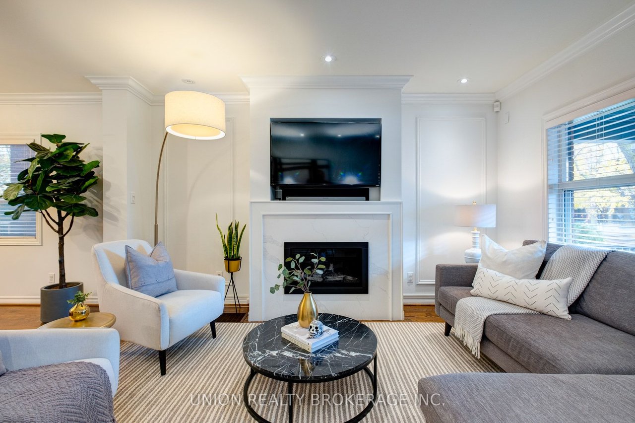 32 Mortimer Ave