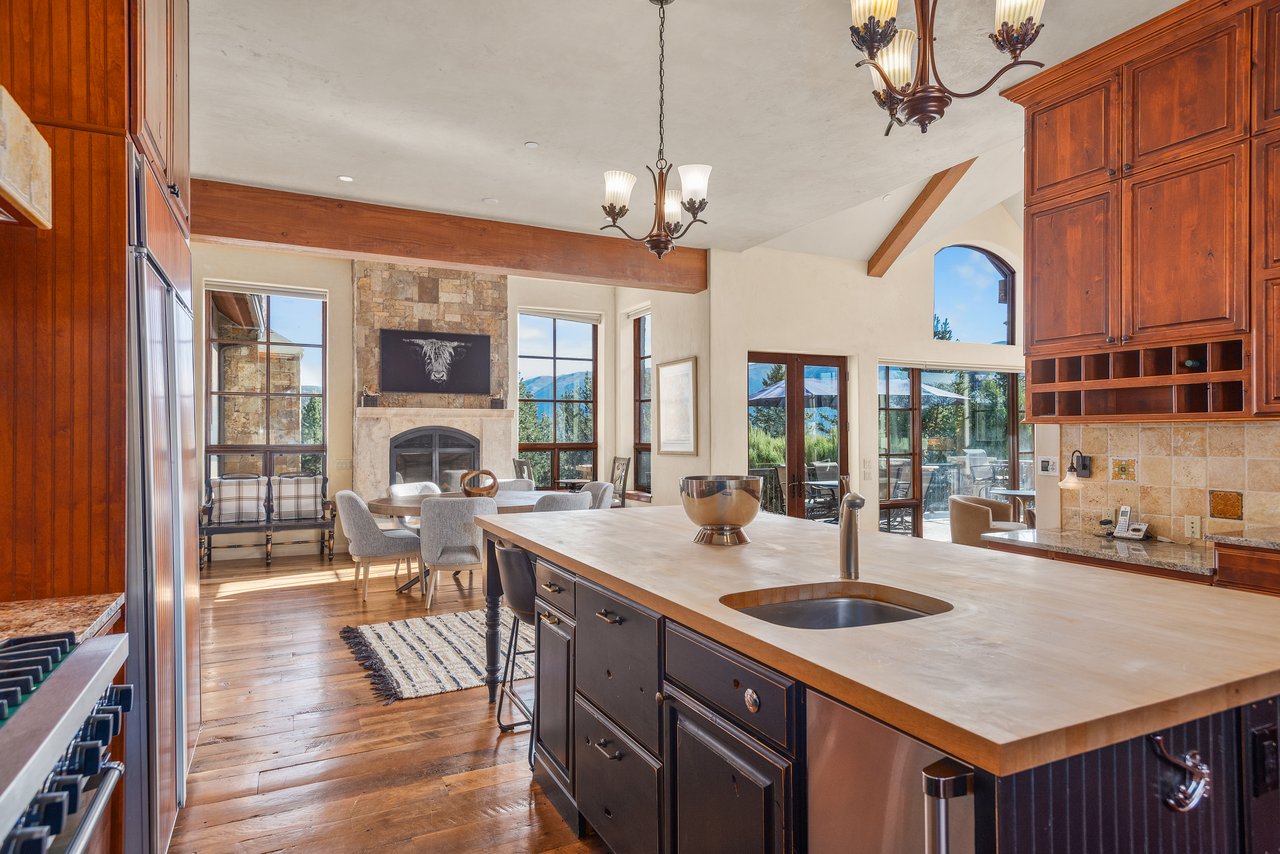 Tuscany-Inspired Estate with Panoramic Mt. Sopris Views
