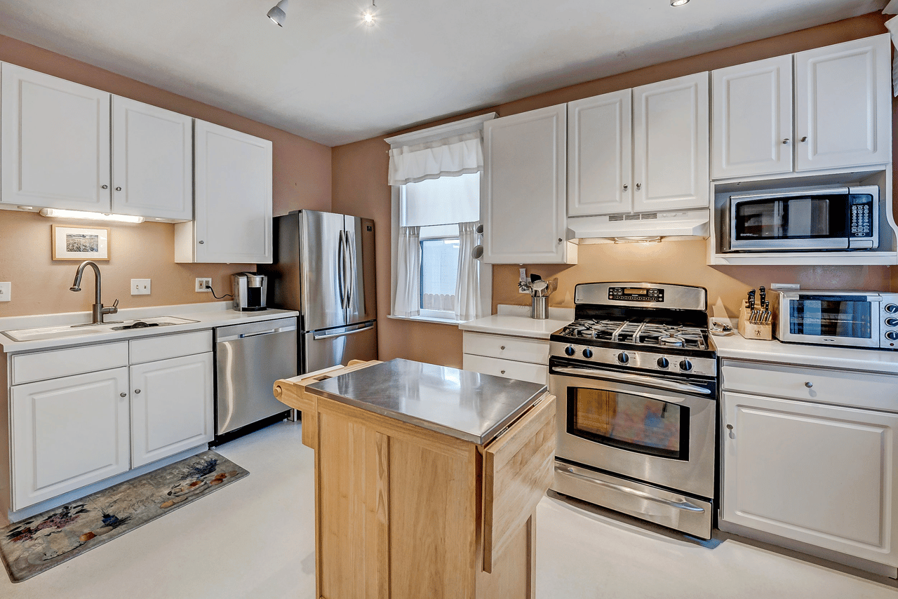 Just Listed: 3-Story Denver Square in Capitol Hill