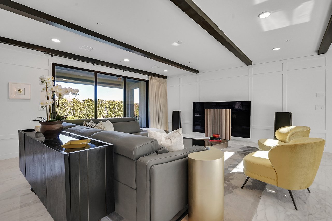 12070 Granite Canyon