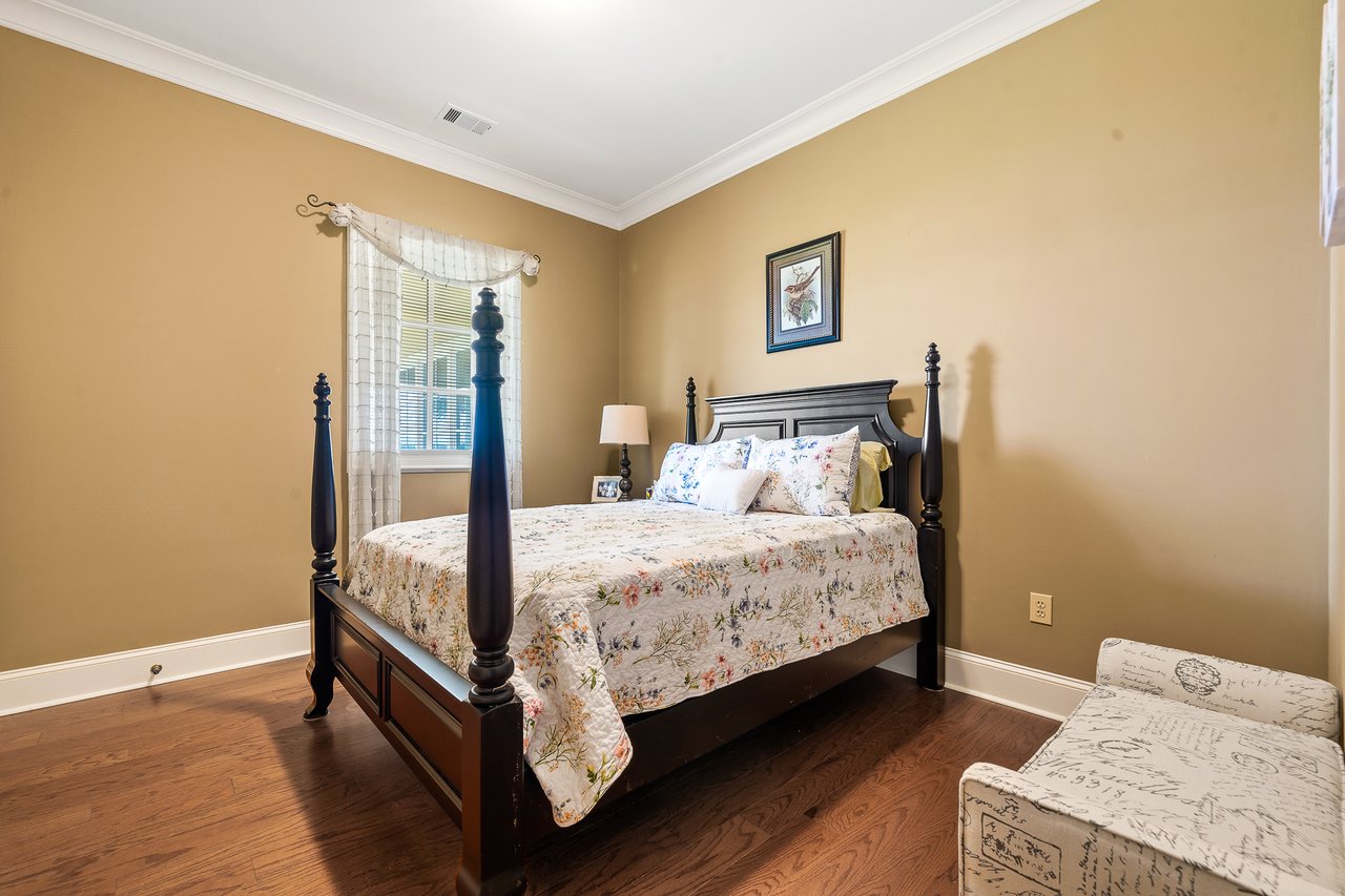 745 S Chickasaw Trail