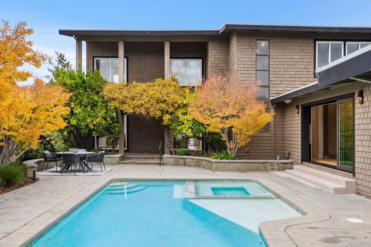 Luxurious Waterfront Home in Larkspur Marina