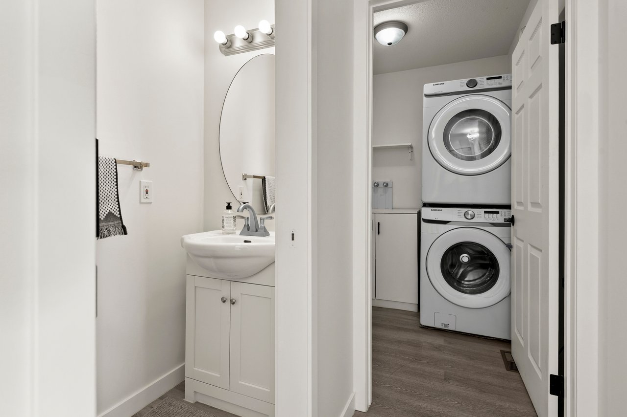 12345 Coventry Hills Way NE