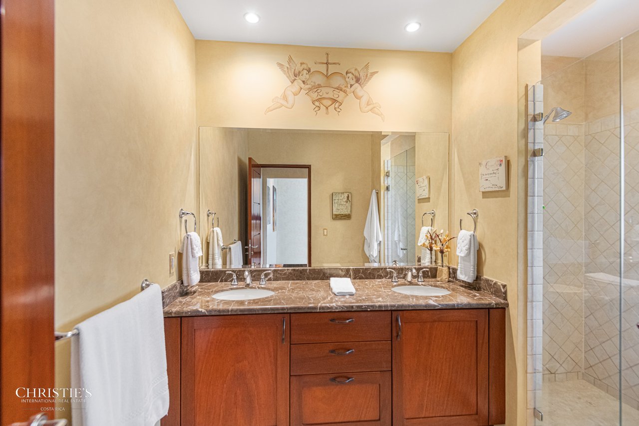 Luxury Living with Panoramic Beachfront Views at Vista Las Palmas 3D