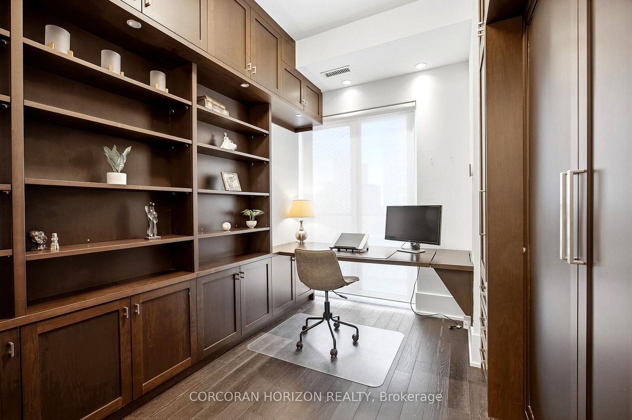 A NEW EXECUTIVE LEASE