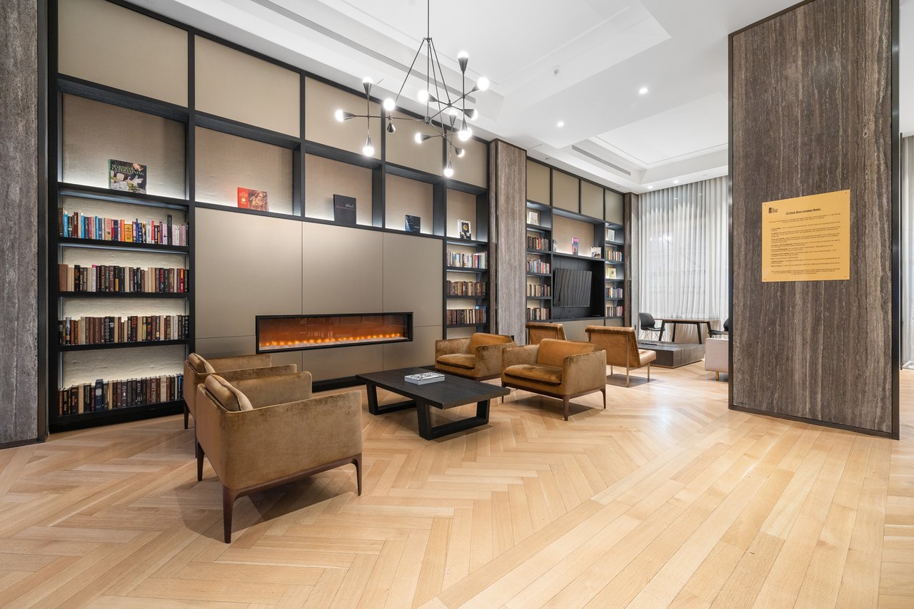15 Park Row