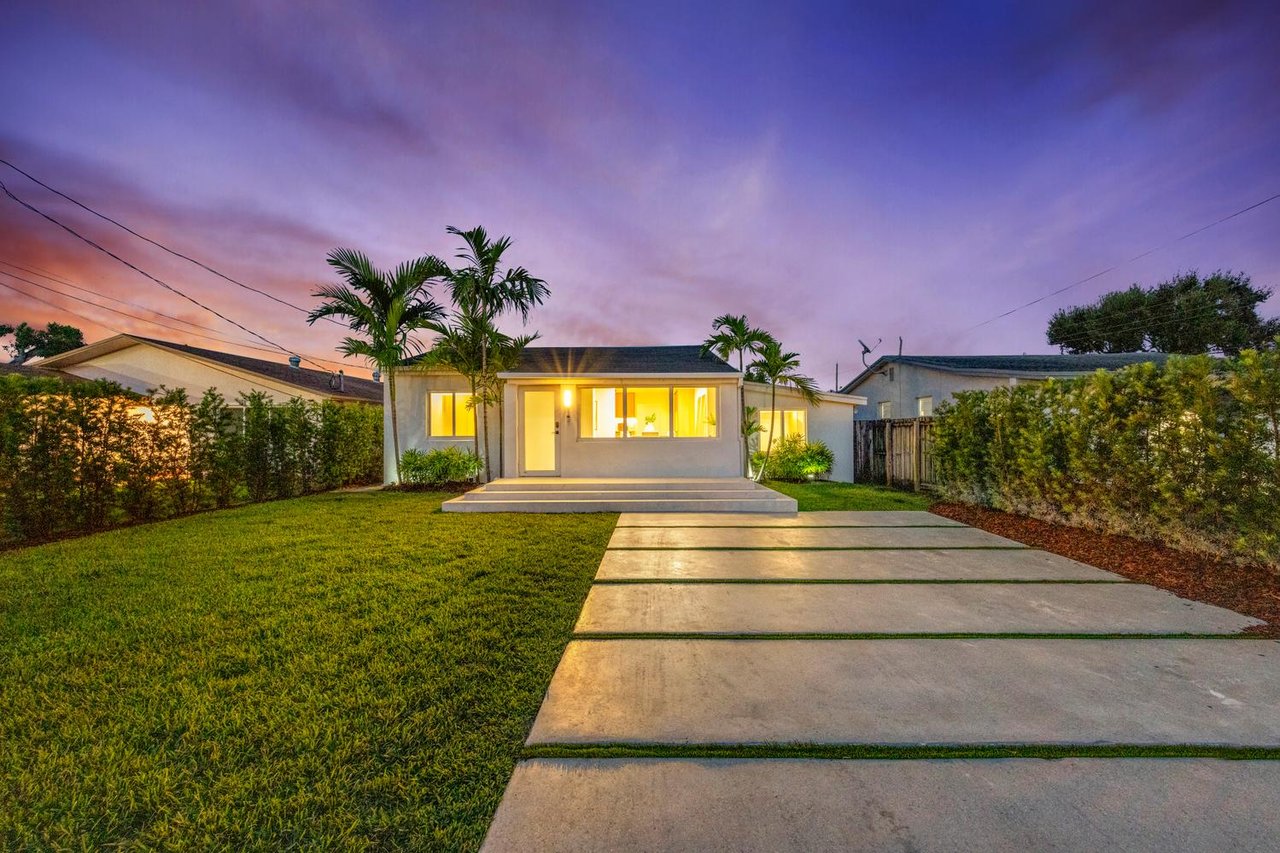Just Listed: Elevated Design & Effortless Living at 2635 SW 64th Ave