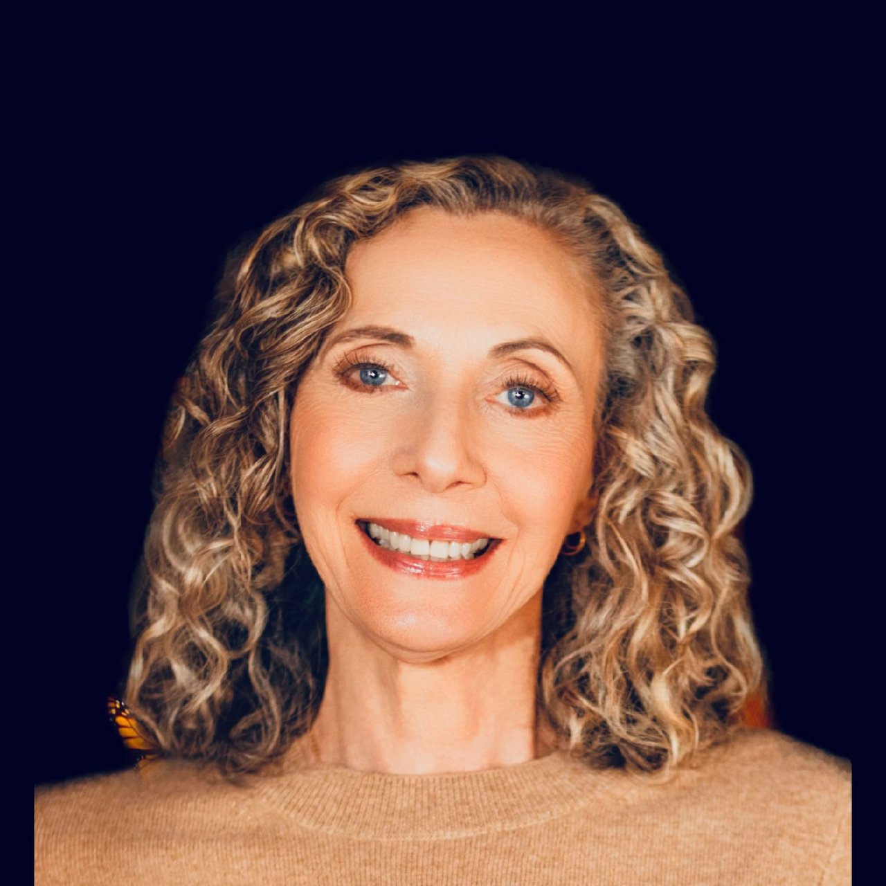 Patricia Tabachuk Douglas, MI Real Estate Agent Headshot