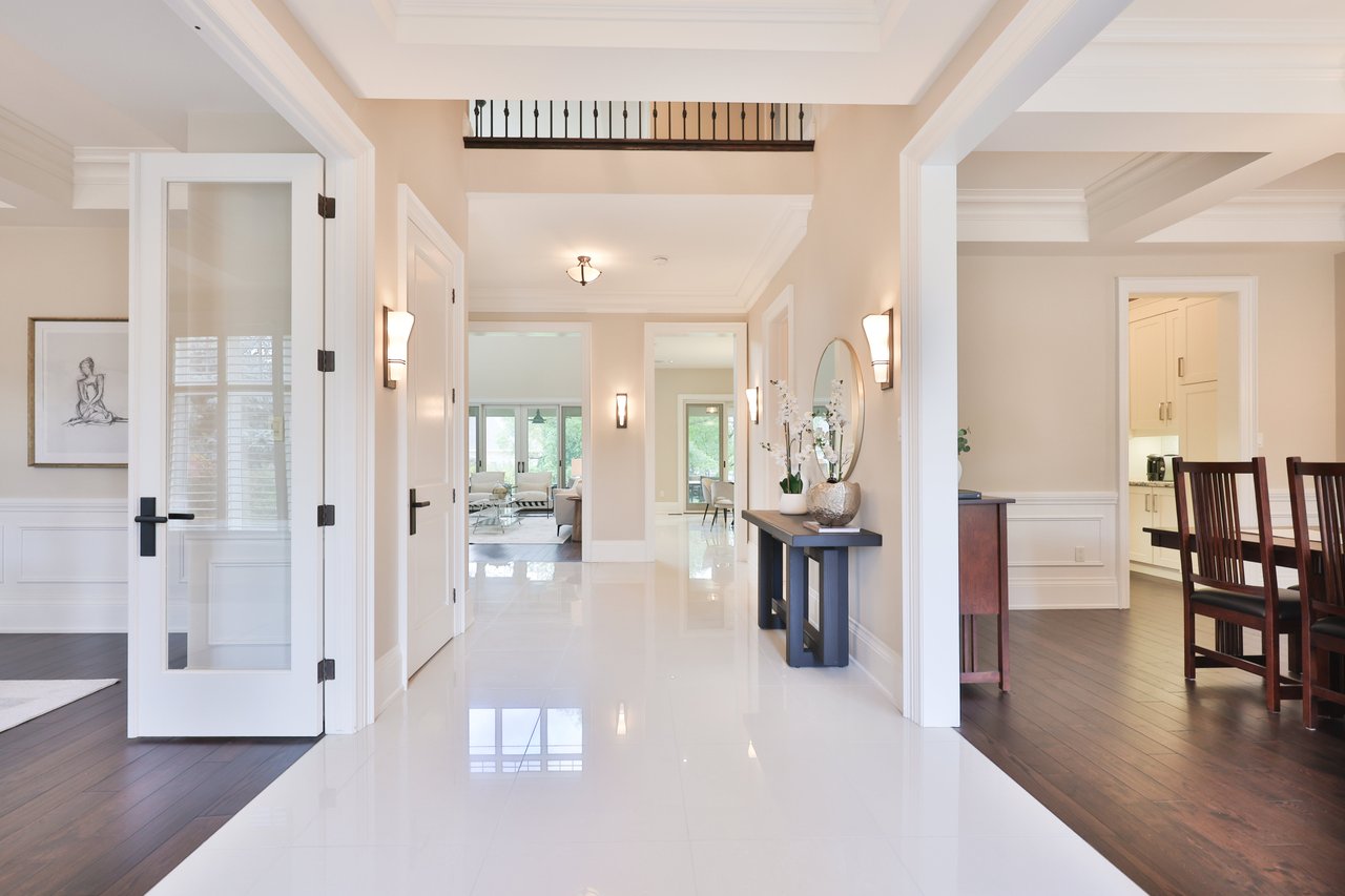 1356 Thornhill Drive