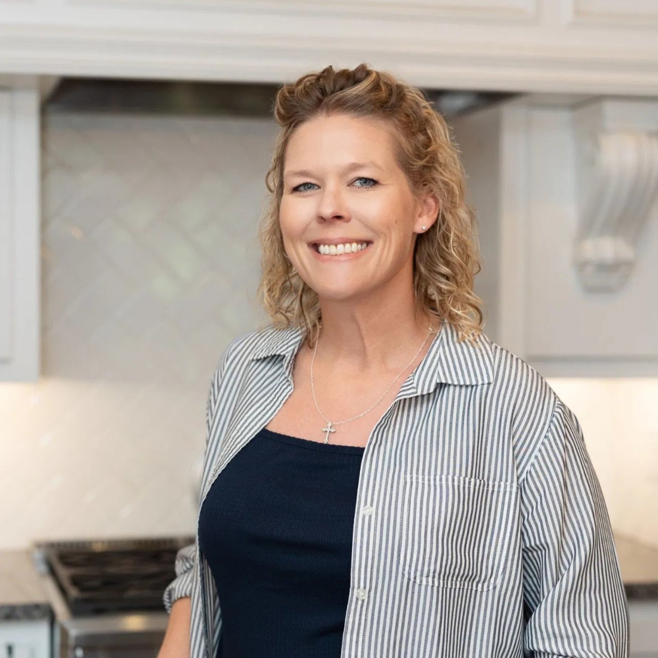 Angela Watters Norman, OK Real Estate Agent Headshot