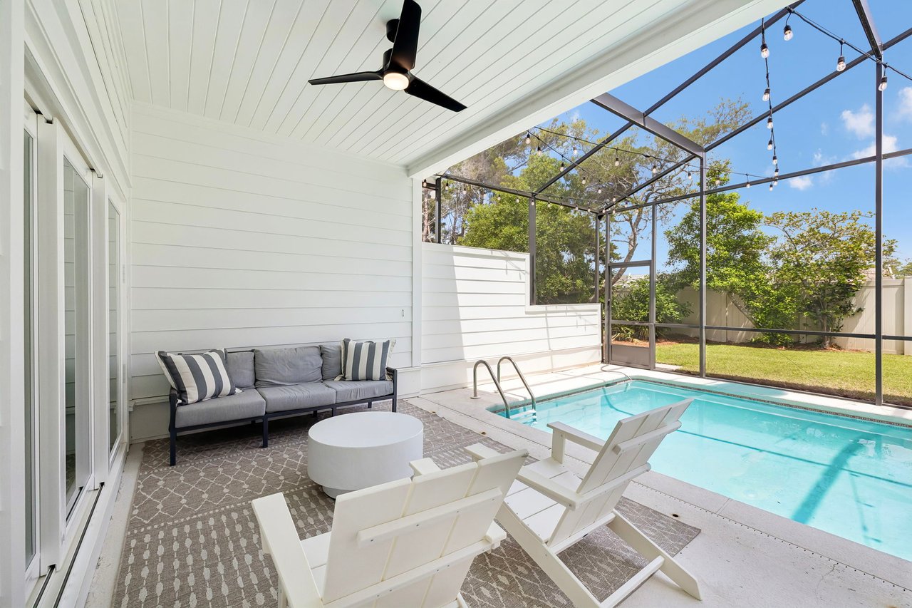 The Sand Cliffs Coastal Retreat