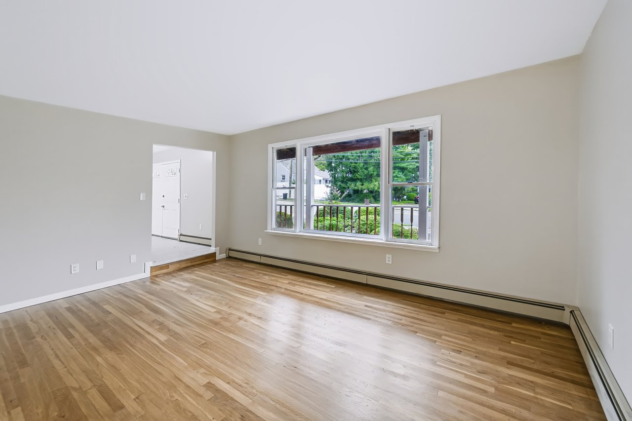 156 River Rd