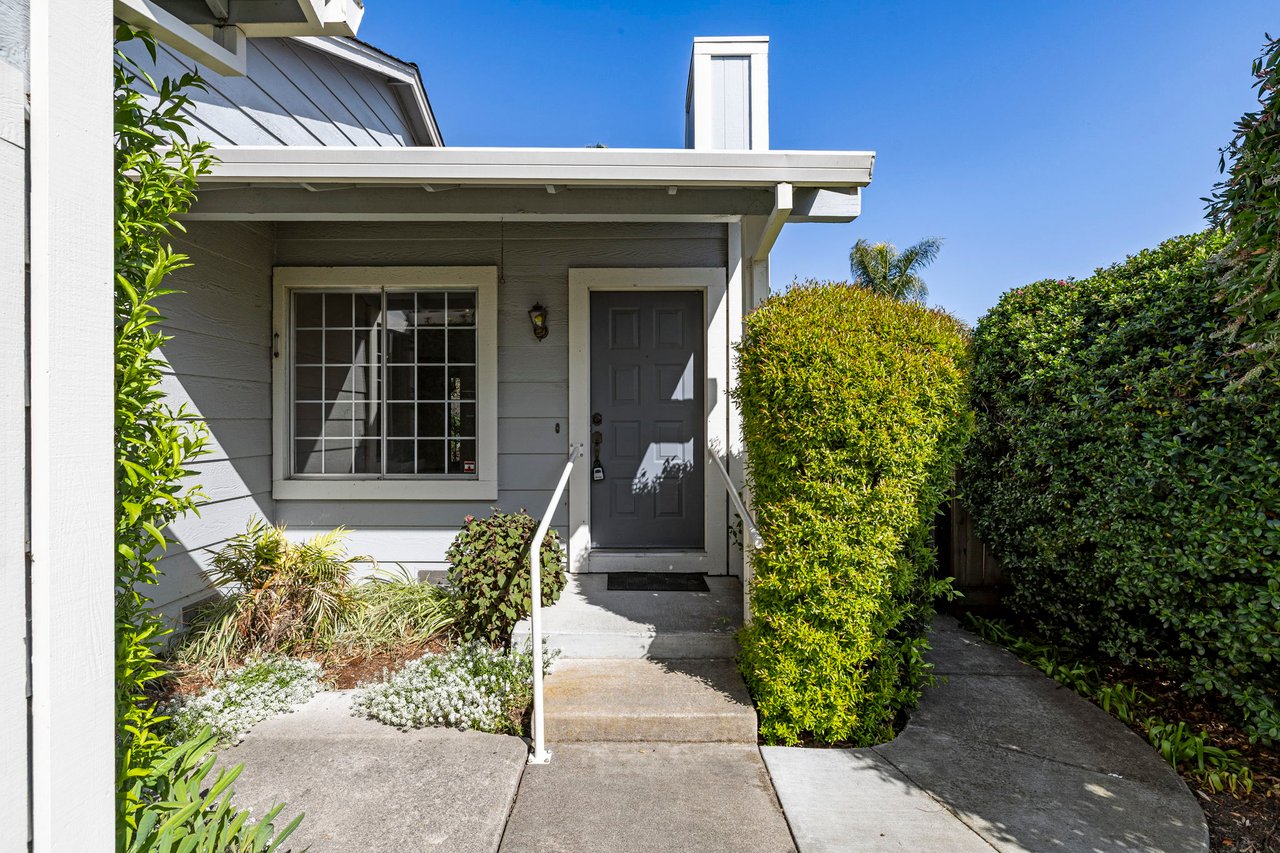 Charming Single-Level PUD in Petaluma’s Sought-After Morningstar Community