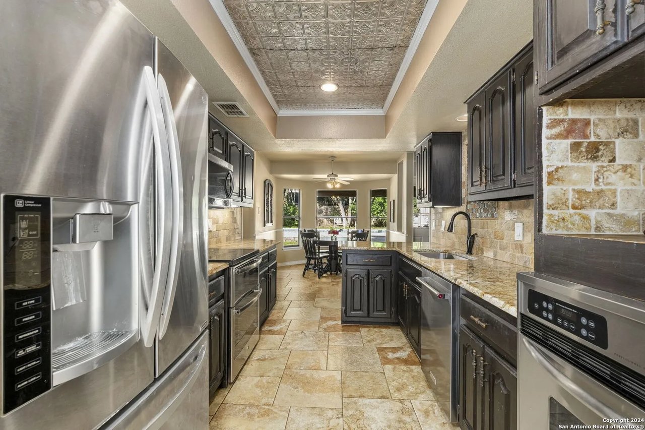 20019 Encino Rdg St