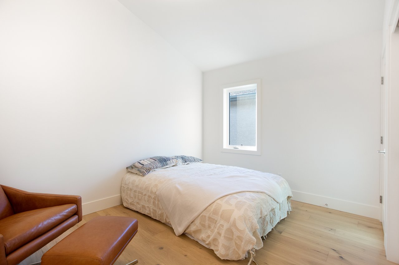 3(NW) 617 4th Street