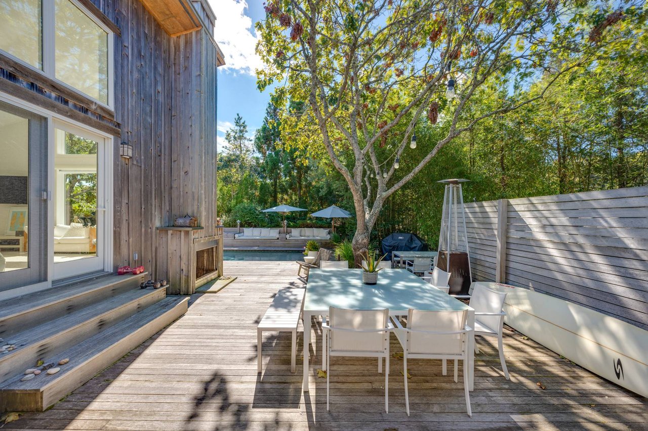 33 Bayberry Lane, Amagansett