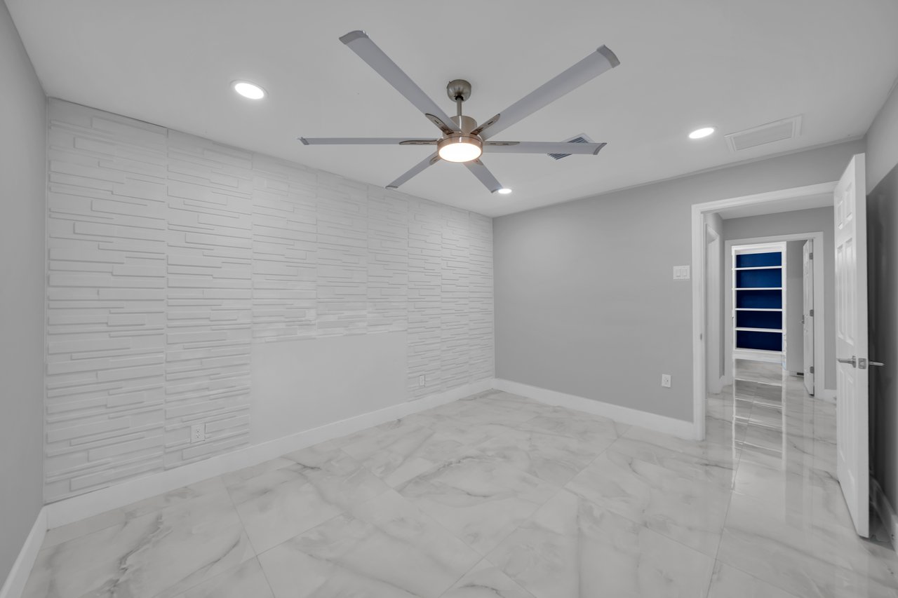The Modern Flex Residence 