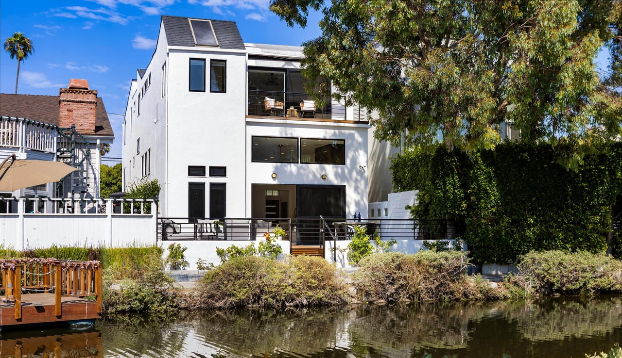 2331 Eastern Canal, Venice
