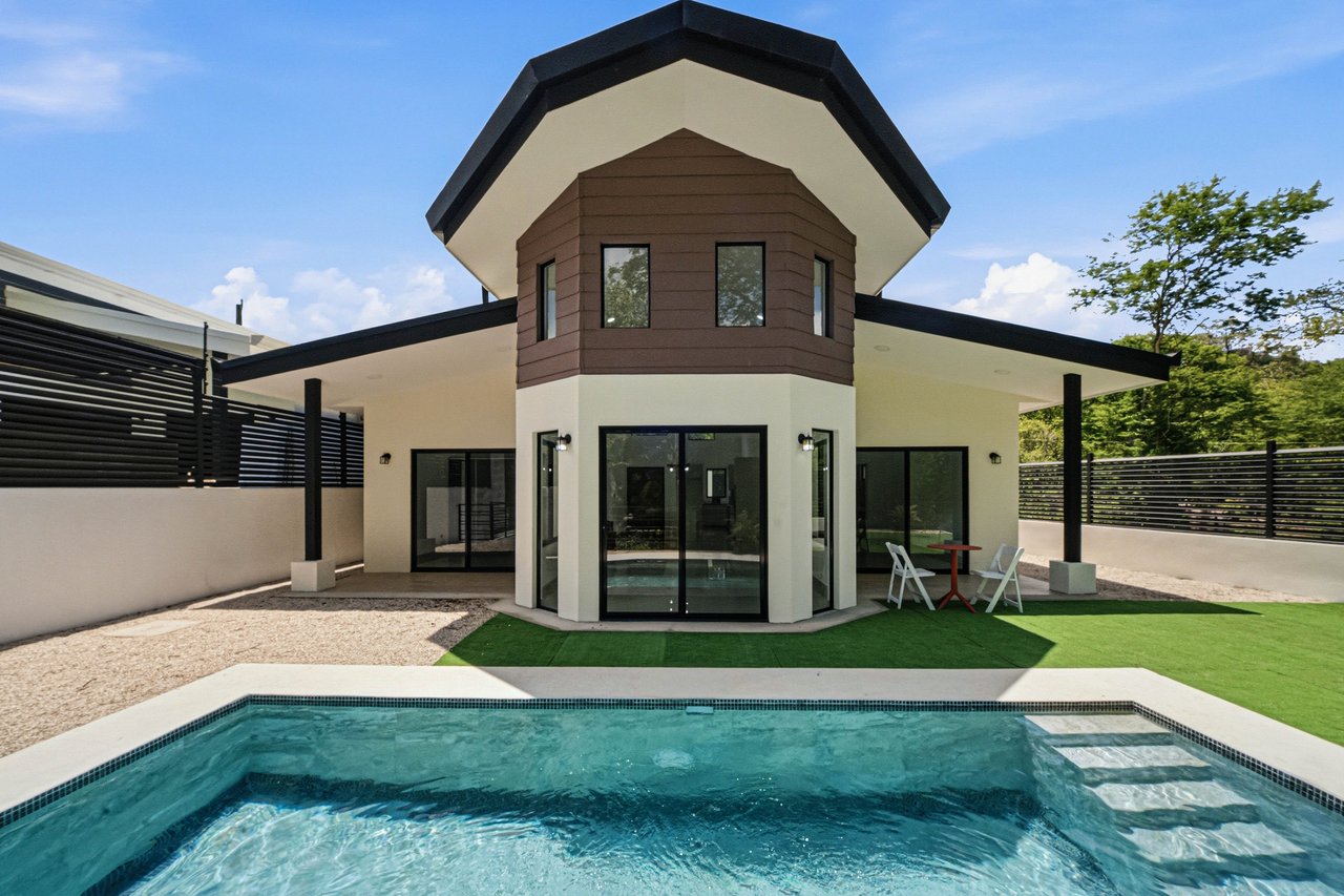 Villa Serena | Modern Luxury Home with Owner Financing Available in Playa Potrero