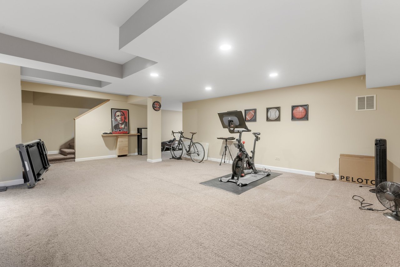 1520 Telegraph Road, Lake Forest