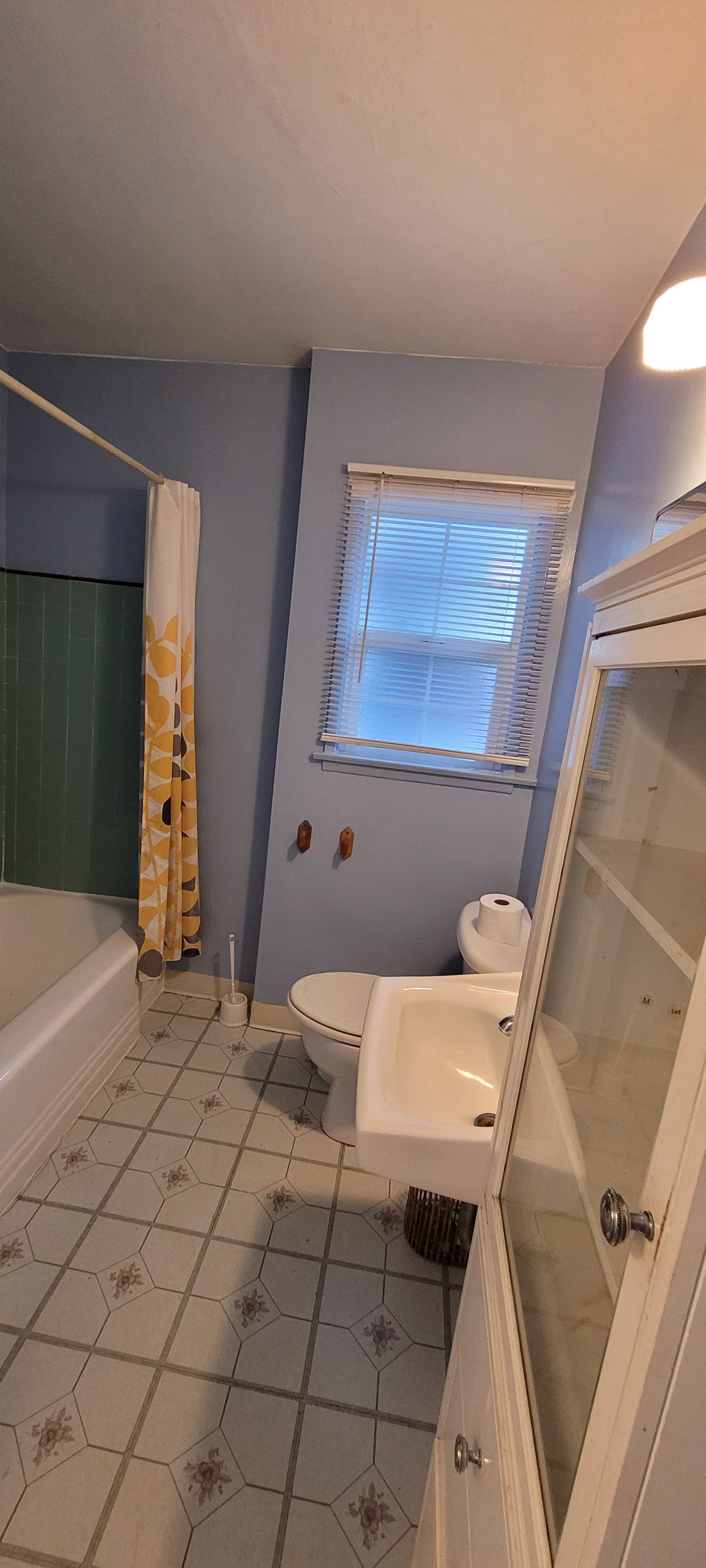 4 Units in Los Angeles