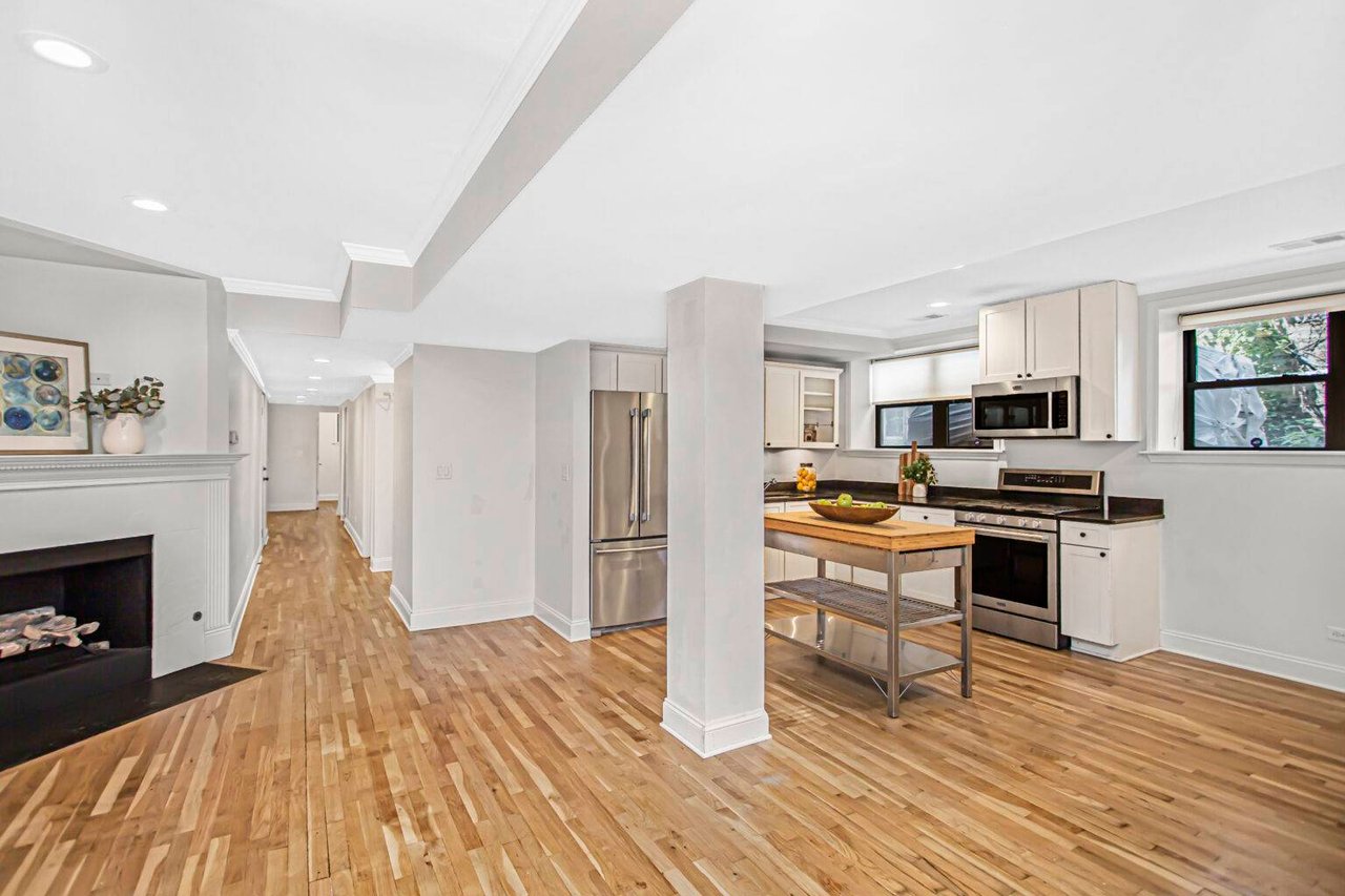 1418 W. Bryn Mawr (sold)