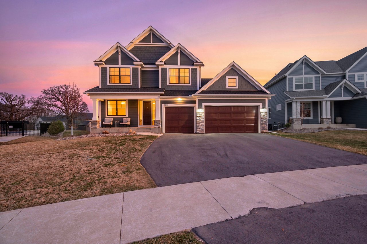 Selling a Home in Woodbury MN and the Twin Cities East Metro