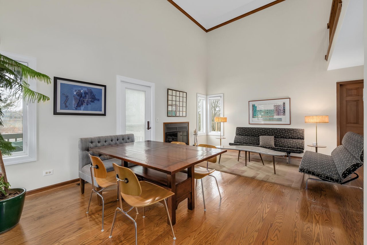 412 Lawrence Avenue Glen Ellyn | Walk to Downtown | No HOA Townhome | Joe Soto @ RE/MAX