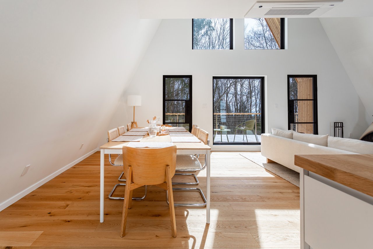 9 Mountain Lane