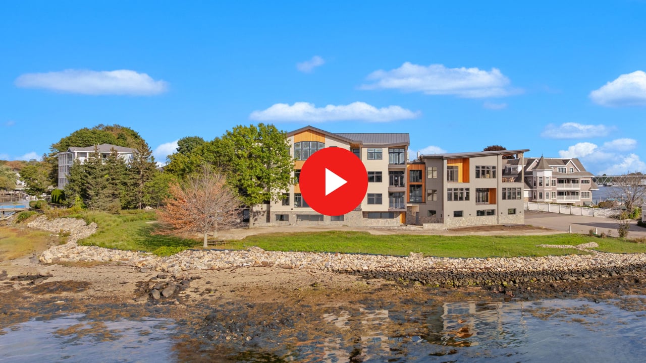Waterfront living on the Maine coast
